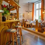 Hotel & Restaurant Waldschloesschen Kyritz