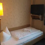 & Restaurant Waldschloesschen Hotel Kyritz