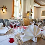 & Restaurant Waldschloesschen 3* Kyritz