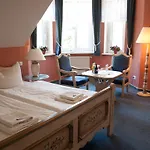 & Restaurant Waldschloesschen Kyritz