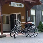 & Restaurant Waldschloesschen Hotel