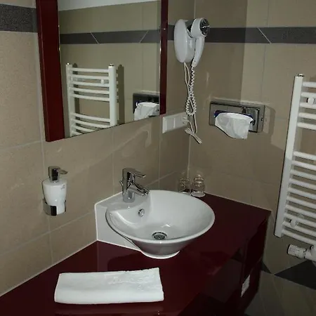 Hotel & Restaurant Waldschloesschen 3*