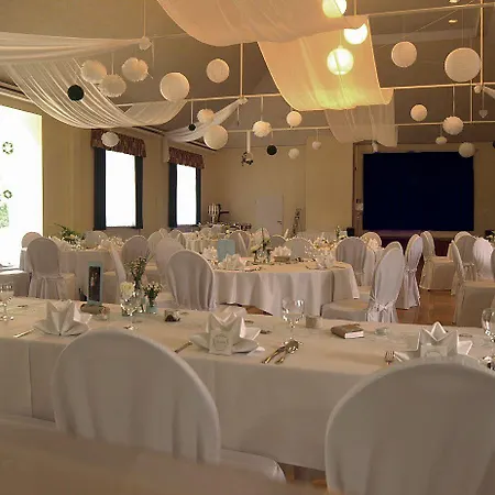 & Restaurant Waldschloesschen Kyritz