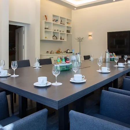 & Restaurant Waldschloesschen 3* Kyritz