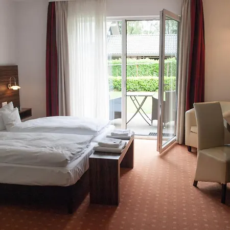 ホテル & Restaurant Waldschloesschen 3*