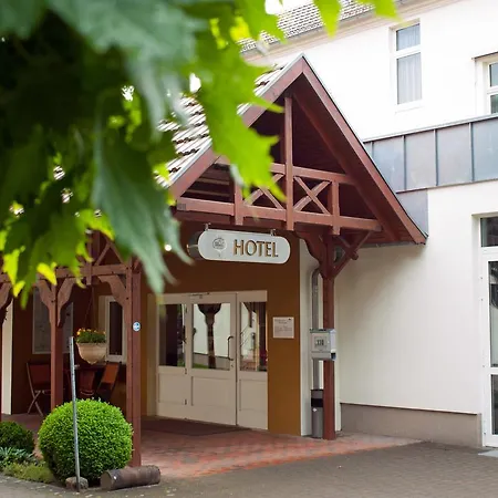 & Restaurant Waldschloesschen Kyritz