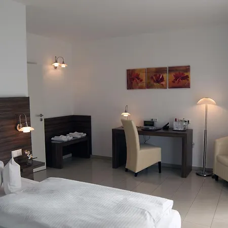 Hotel & Restaurant Waldschloesschen