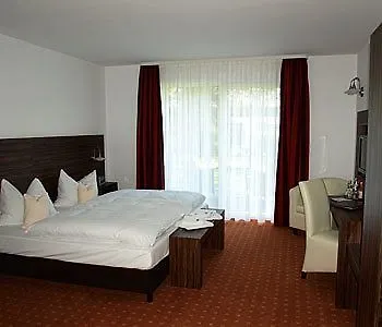 Hotel & Restaurant Waldschloesschen