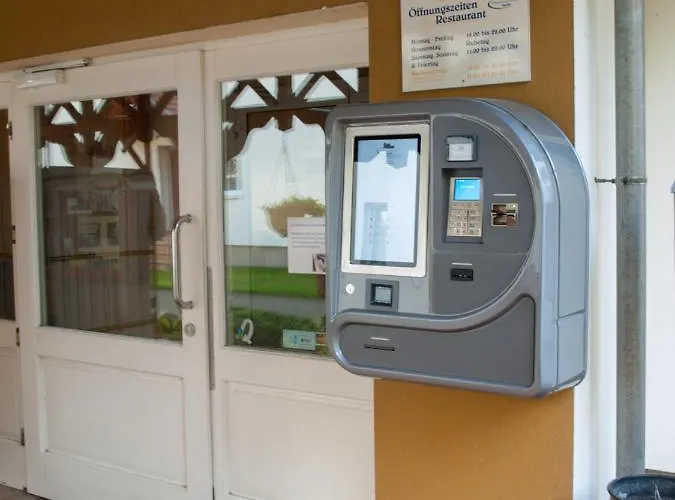 Hotel & Restaurant Waldschloesschen 3*