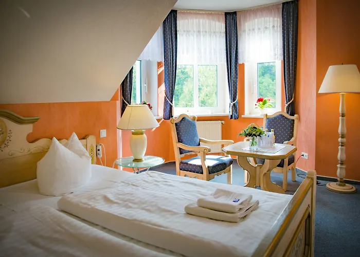 & Restaurant Waldschloesschen Kyritz