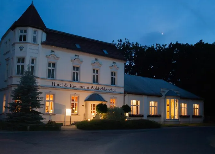 Hotel & Restaurant Waldschloesschen Kyritz