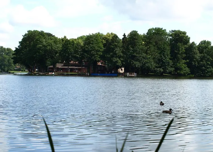 & Restaurant Waldschloesschen 3*